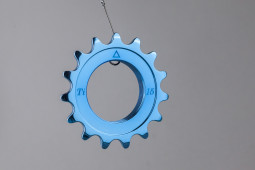 Raketa Titanium Track Cog