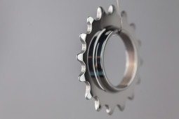 Raketa Titanium Track Cog