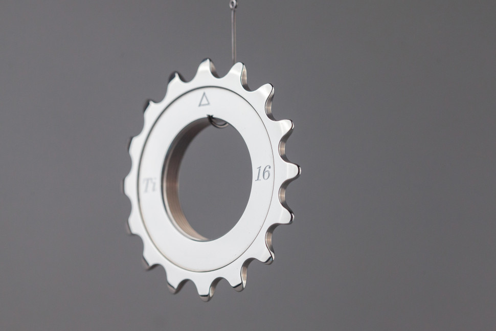 Raketa Titanium Track Cog